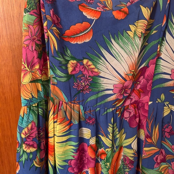 Forever 21 Maxi floral print dress - Picture 2 of 4